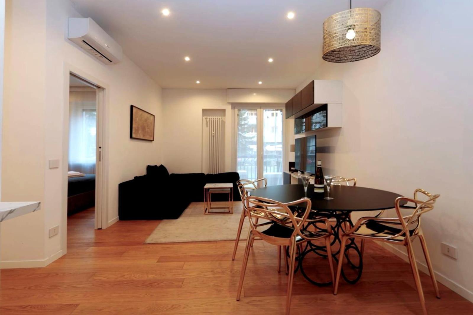 Cozy Apartment Between Sempione, City Life And Mico ! Milan Luaran gambar
